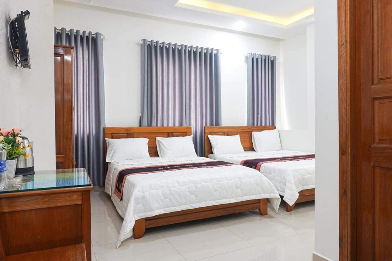 Le Quan Hotel Da Nang Bagian luar foto