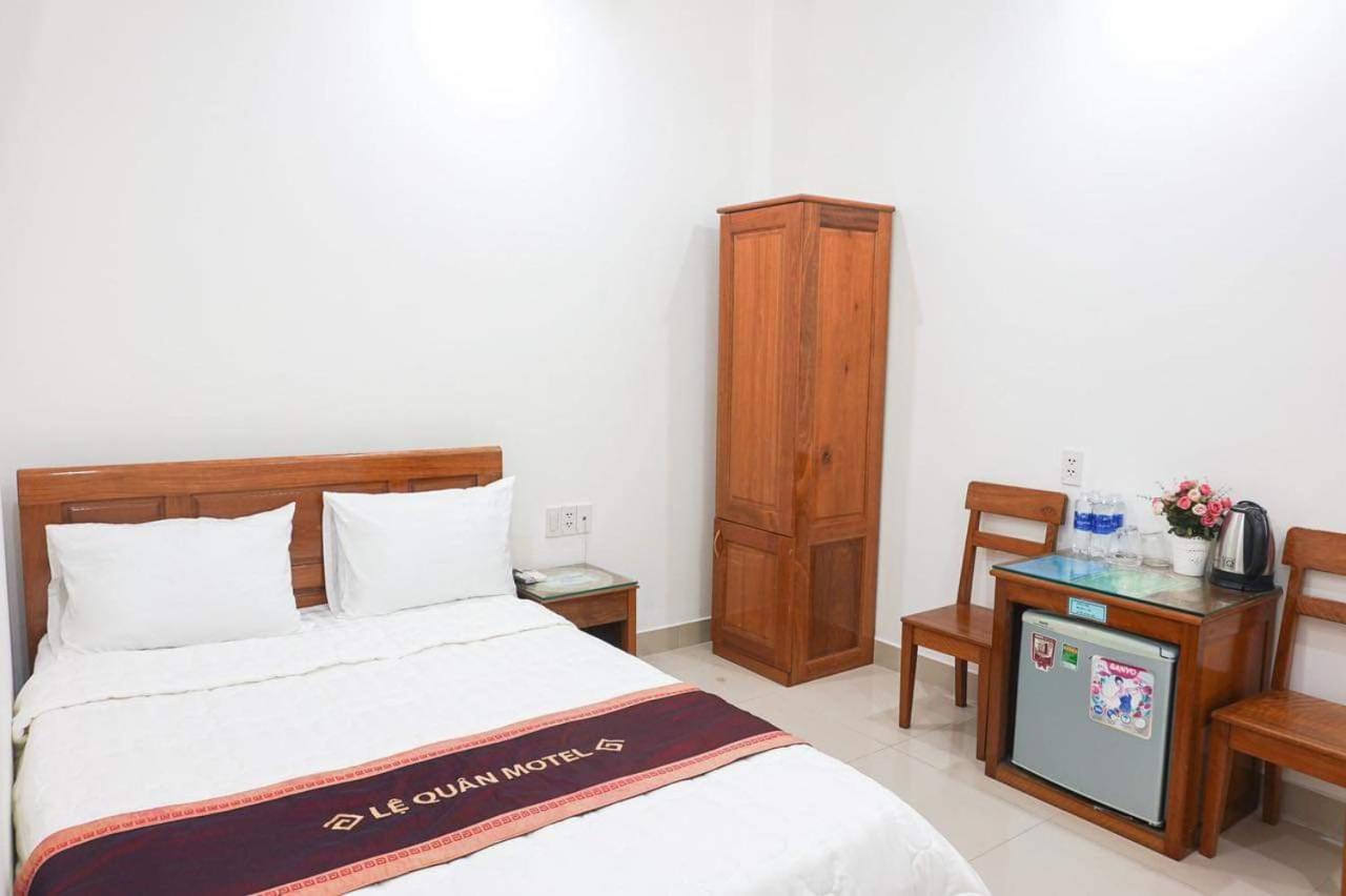 Le Quan Hotel Da Nang Bagian luar foto